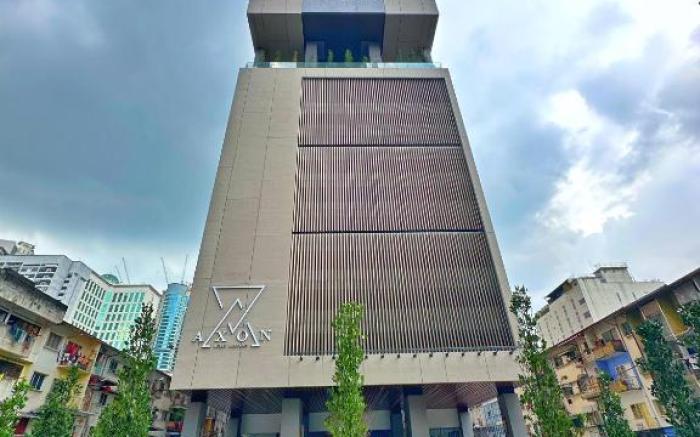 Infinity pool@Bukit bintang Axon KL 3 rooms A24