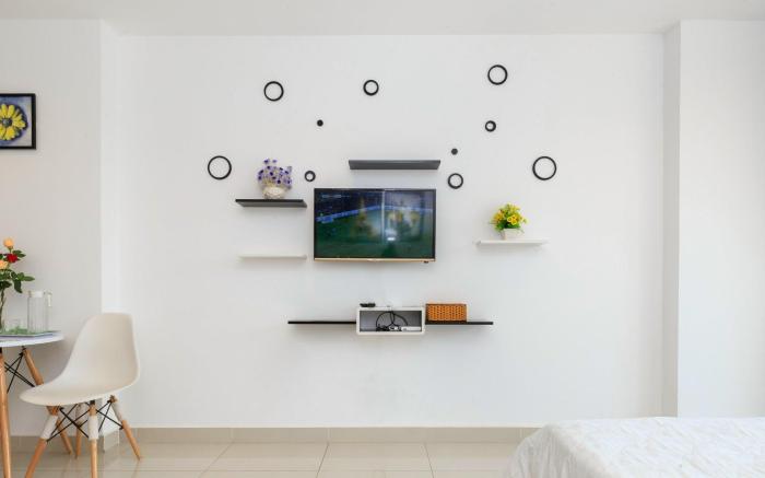 Skycenter Near Tan Son Nhat Airport -Cherry Le