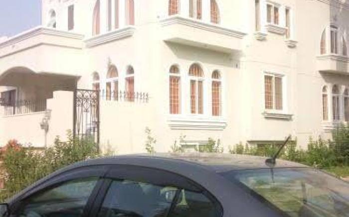 Royal Galaxy Guest House (For Families Only)