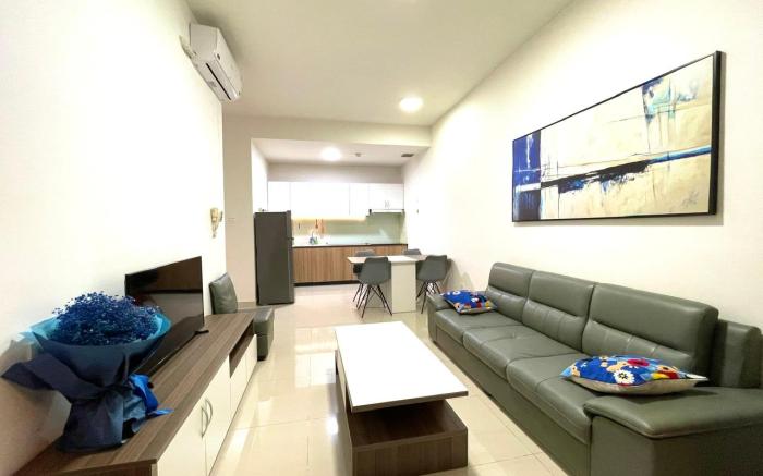 The Sun Avenue - CÚC Apartment