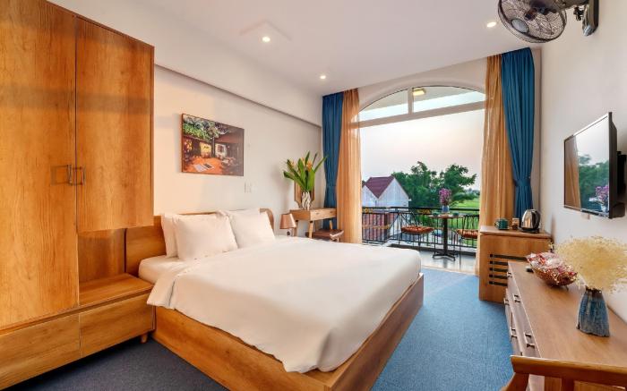 Sam Retreat Villa