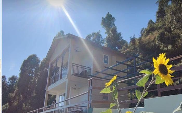 The Rudraksh, A Himalayan Retreat