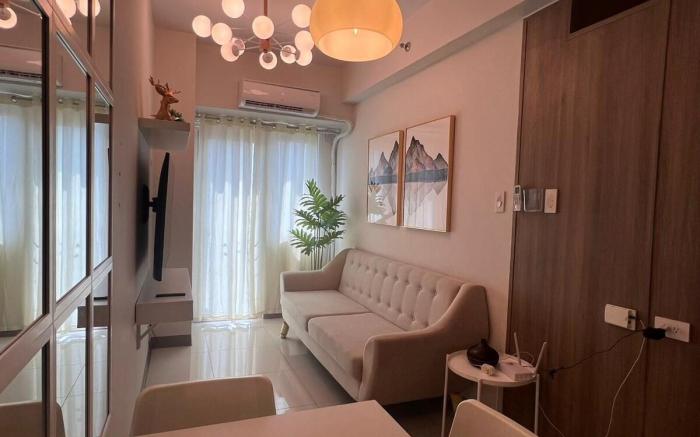 SMDC Coast Walking Distance PICC 2035 by Mrsayla