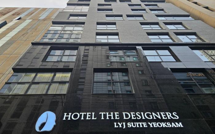HOTEL THE DESIGNERS LYJ SUITE YEOKSAM