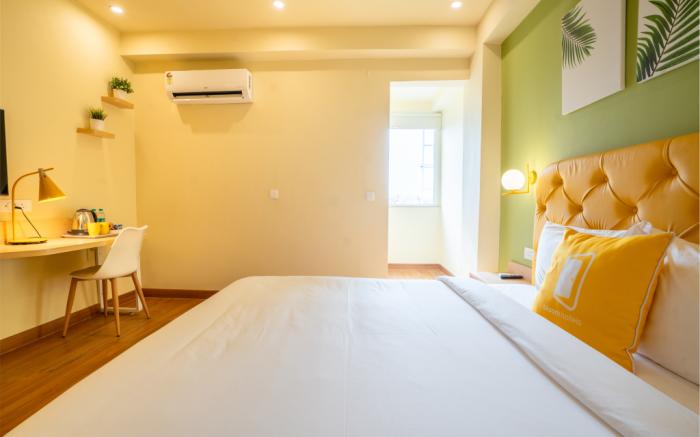 Bloom Hotel - Medicity (Near Medanta Hospital)