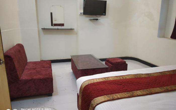 Hotel Kumkum Chhaya