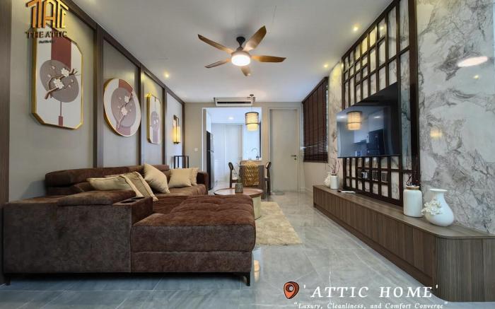 [Attic] Couple's Romantic Private Pool [Netflix]
