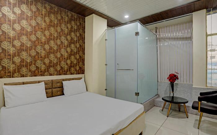 Super Hotel O Krishna Guest House & PG
