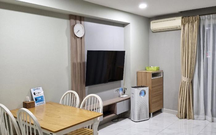 Living in the Heart of City (Grand Jati Junction)
