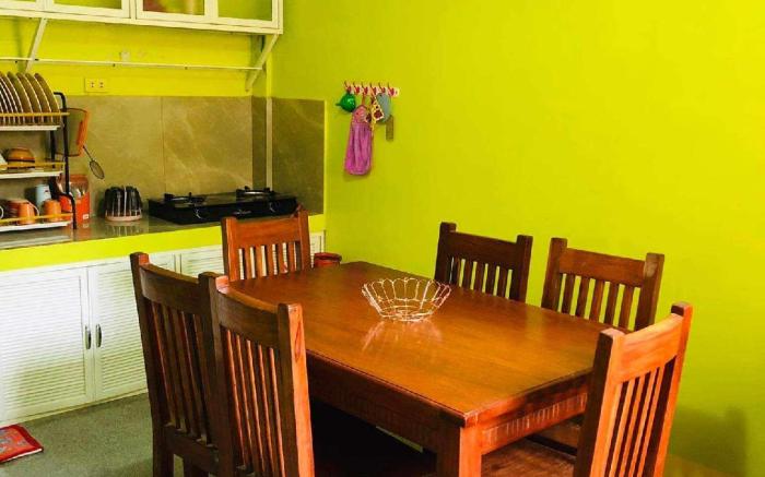 Nichel Vigan Transient-12pax(near Calle Crisologo)