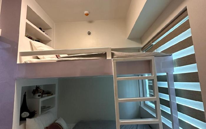 New & Spacious Unit in QC w/ Wifi & Netflix