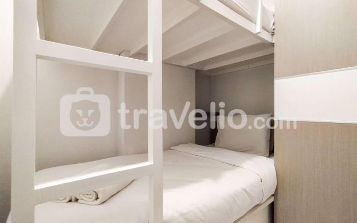 Cozy 2BR at Apt Mekarwangi Square By Travelio