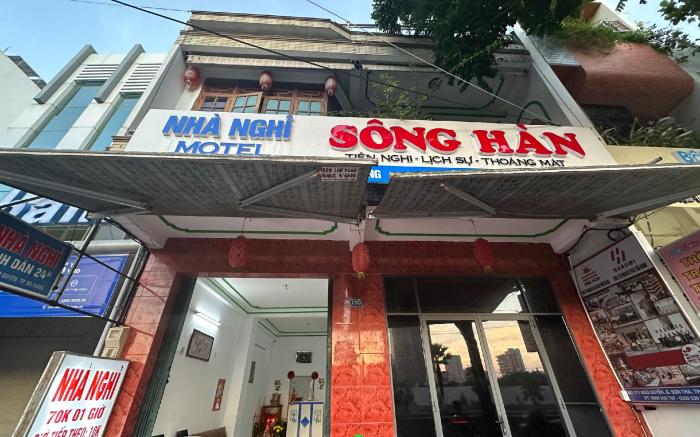 SPOT ON 1222 Song Han Motel