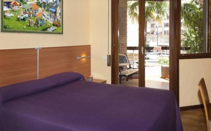 Berceo Rooms Self Check-in