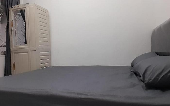 De Lima Guesthouse 5 Kamar AC Kamar Mandi Dalam
