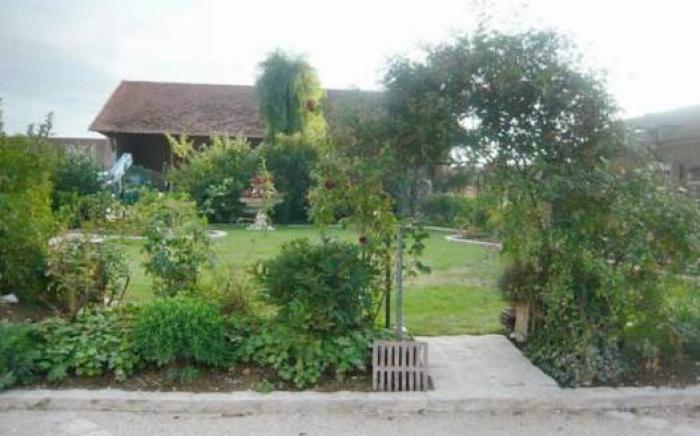 Domaine d'Auxonnettes Chambres d'Hotes et Gites