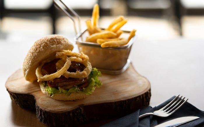 BATIQA Hotel Darmo - Surabaya