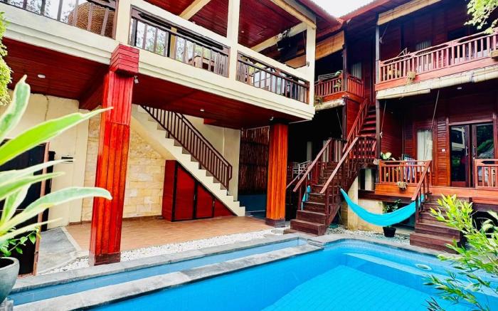 Room 1 pool view @ Tropical Guesthouse Umalas