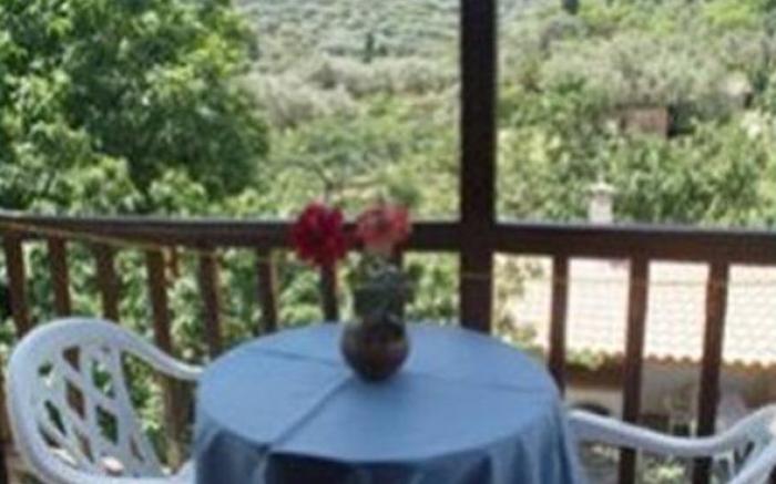 Guesthouse Christos