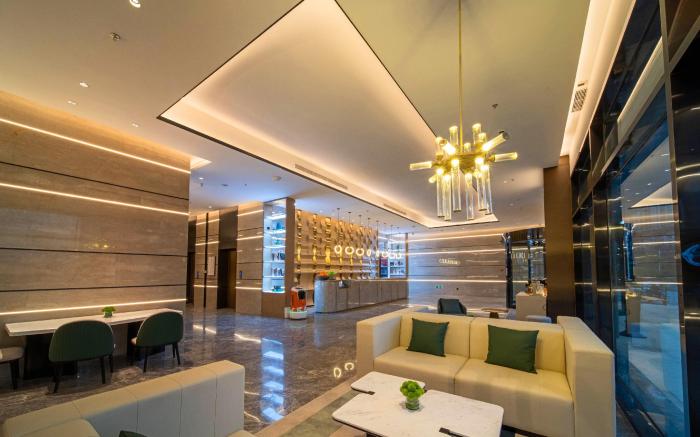 Orange Hotel Sanmenxia Railway South Station