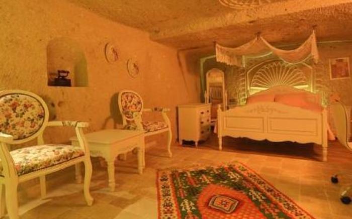 Iris Cave Cappadocia