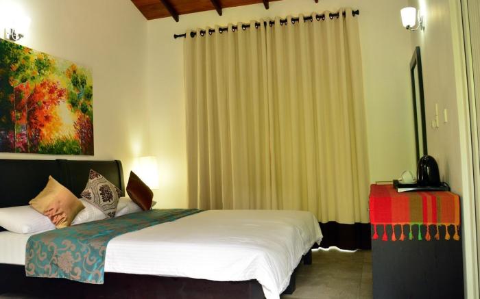 Joe’s Resorts Unawatuna