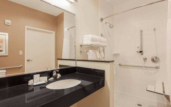 Fairfield by Marriott Inn & Suites Victoria