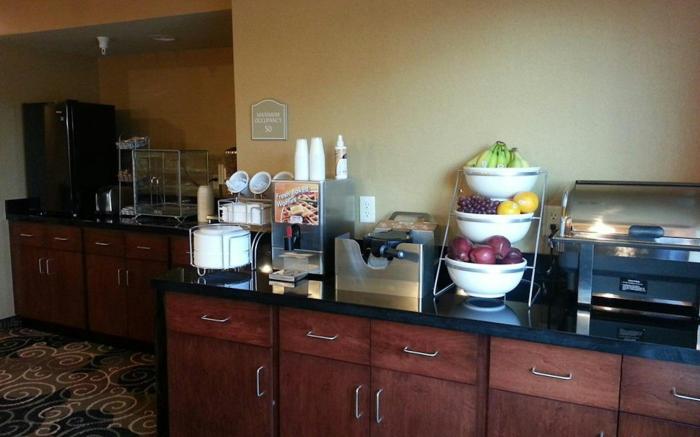 Cobblestone Inn & Suites - Hartington