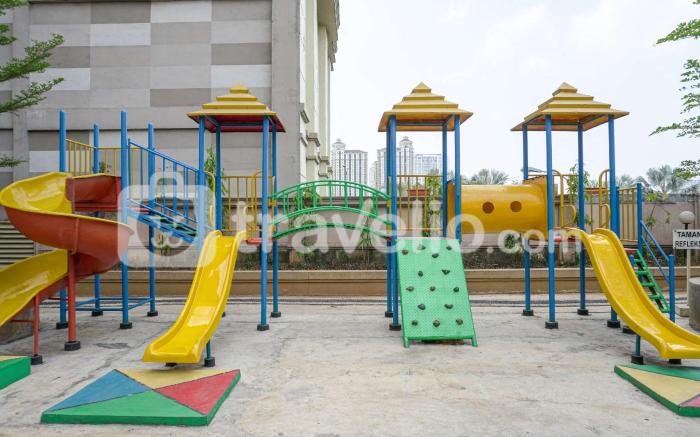 Modern 2BR Grand Palace Kemayoran Apt By Travelio
