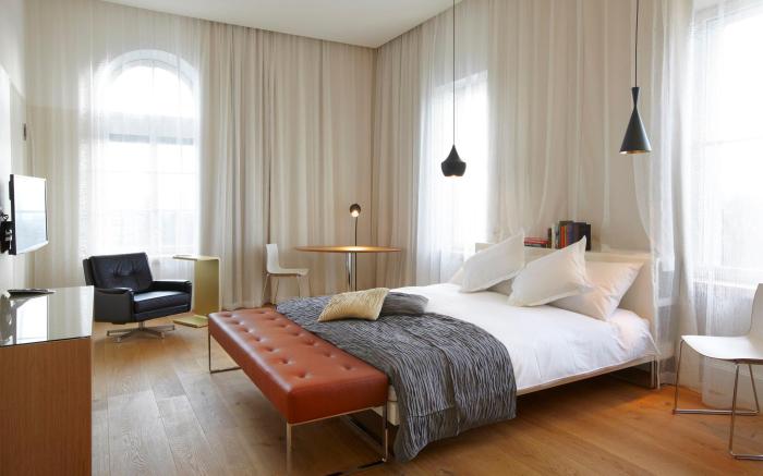 B2 Boutique Hotel + Spa
