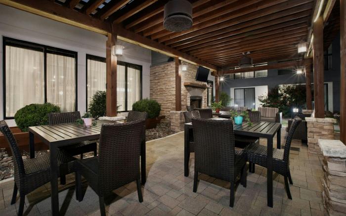 Courtyard by Marriott Dallas DFW Airport North/Irving