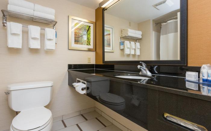 Fairfield Inn & Suites Des Moines West