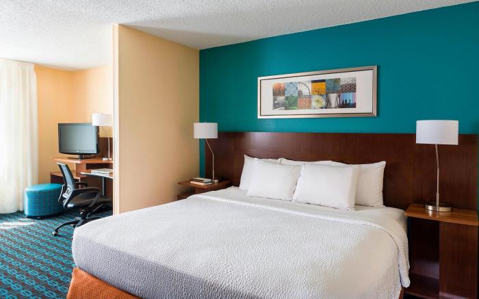 Fairfield Inn & Suites Dallas Park Central