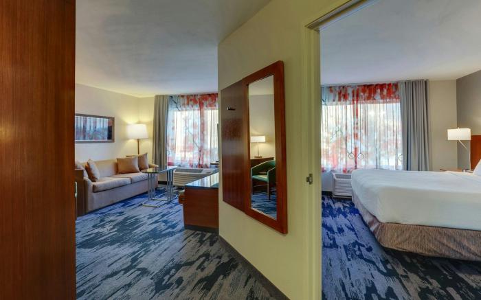 Fairfield by Marriott Inn & Suites Fort Worth I-30 West Near NAS JRB