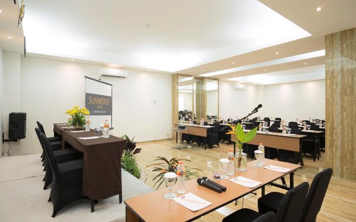 Sunwood Arianz Hotel managed by BENCOOLEN