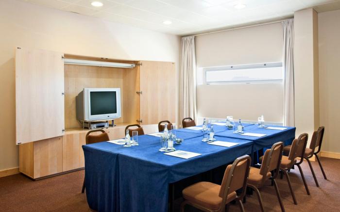 Holiday Inn Express Lisbon-Oeiras By IHG