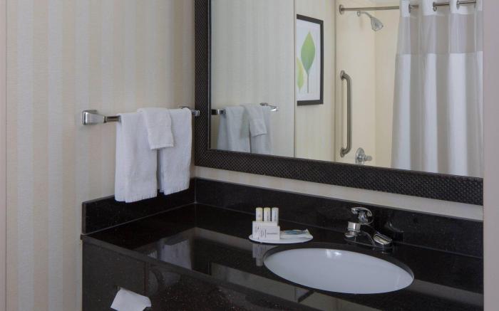 Fairfield by Marriott Inn & Suites Orlando Lake Buena Vista