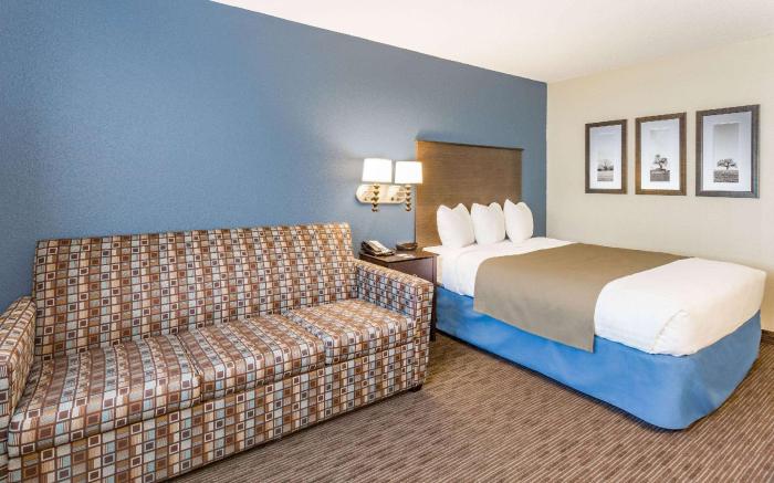 AmericInn by Wyndham Sleepy Eye