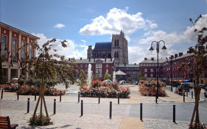 ibis Abbeville