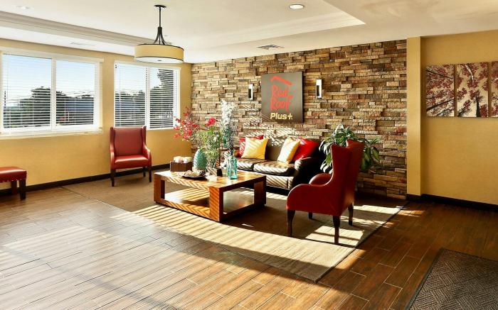 Red Roof PLUS+ Washington DC - Rockville