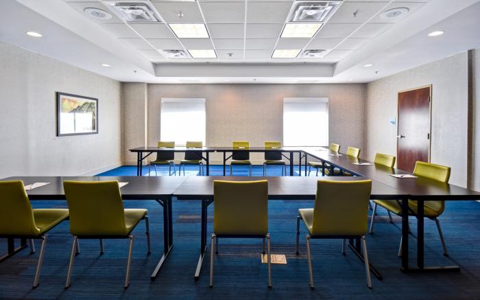 Holiday Inn Express & Suites Schererville By IHG