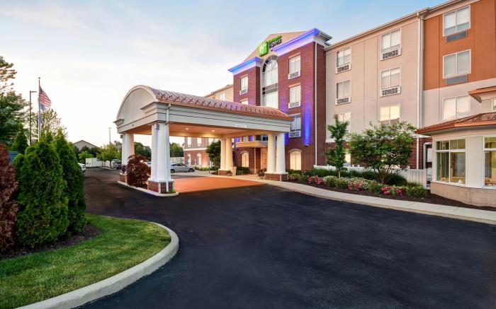 Holiday Inn Express & Suites Schererville By IHG