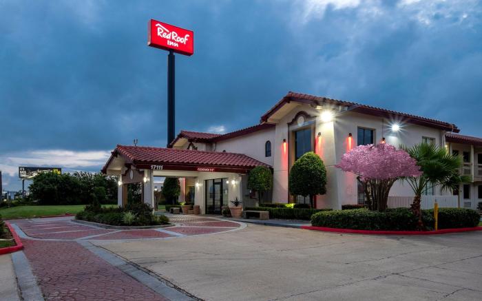 Red Roof Inn Houston North - FM 1960 & I-45