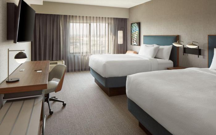 Courtyard by Marriott Mississauga-Airport Corporate Centre West