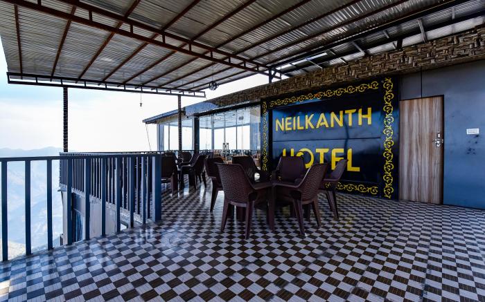 FabHotel Neilkanth