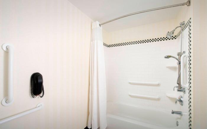 Fairfield by Marriott Inn & Suites Miami Airport South