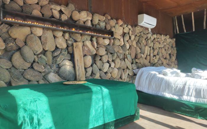 Revolution Stone Cliff Resort 