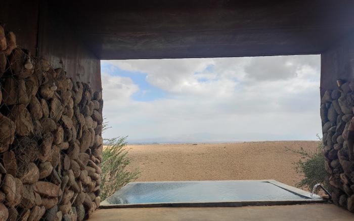 Revolution Stone Cliff Resort 