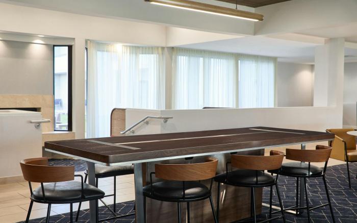 Courtyard by Marriott St. Louis Creve Coeur