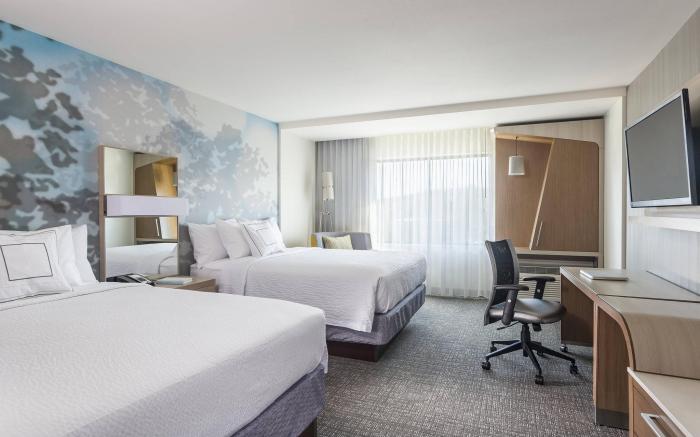 Courtyard by Marriott Houston City Place